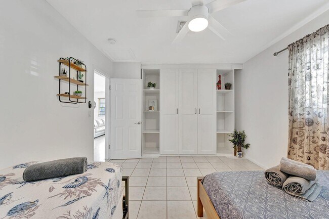 Building Photo - 1246 Johnson St