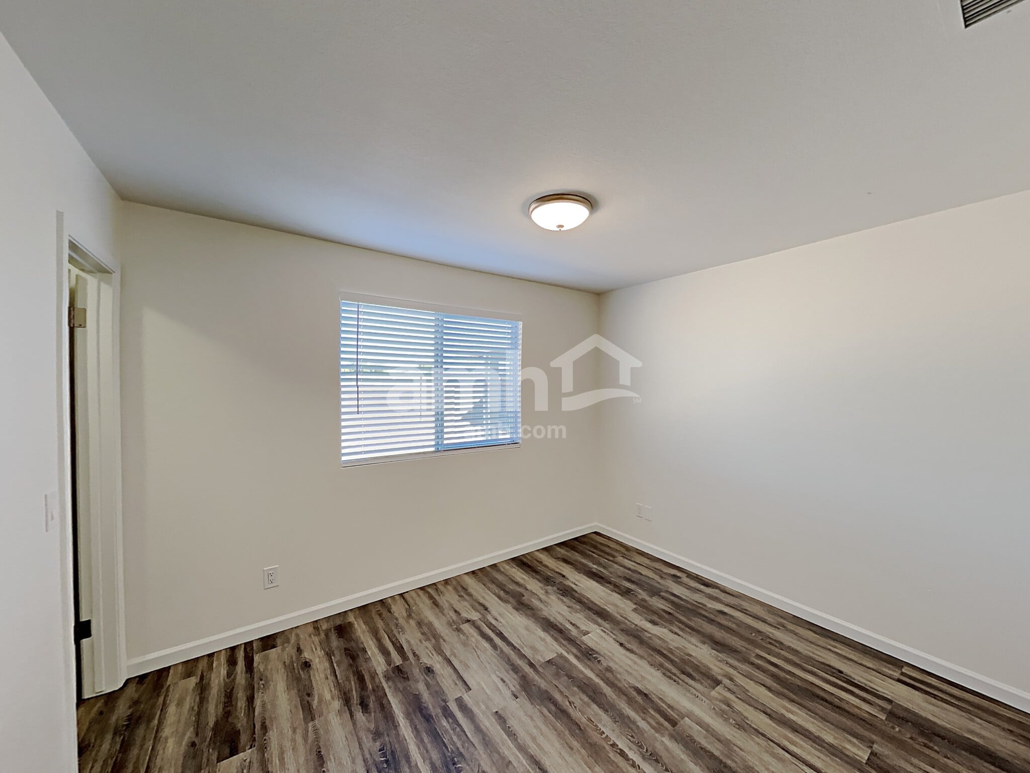 Building Photo - 18315 N 144th Ave