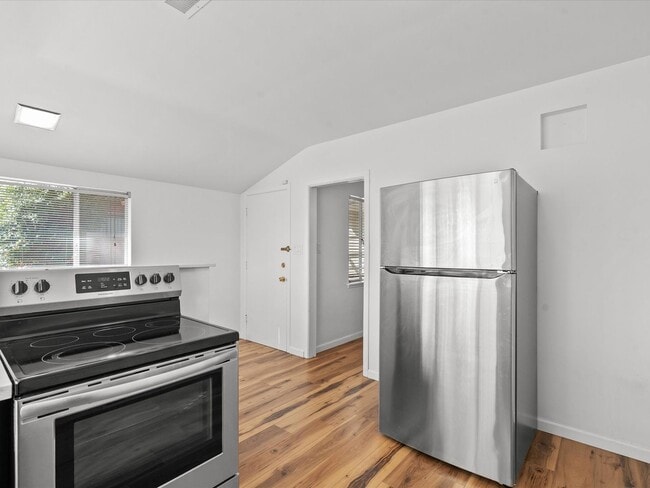 Building Photo - Perfect Remodeled Home in the Heart of Reno