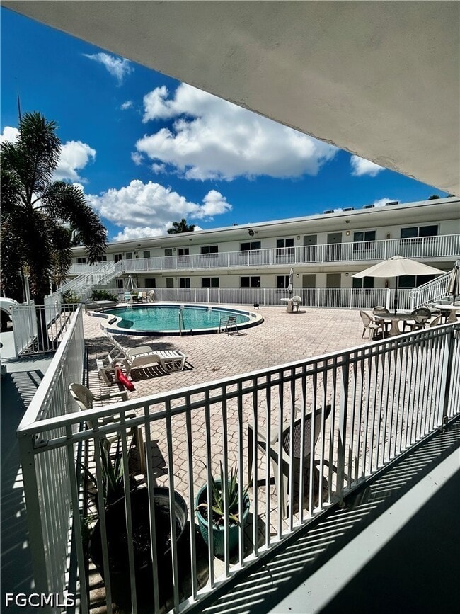 Building Photo - 2590 First St