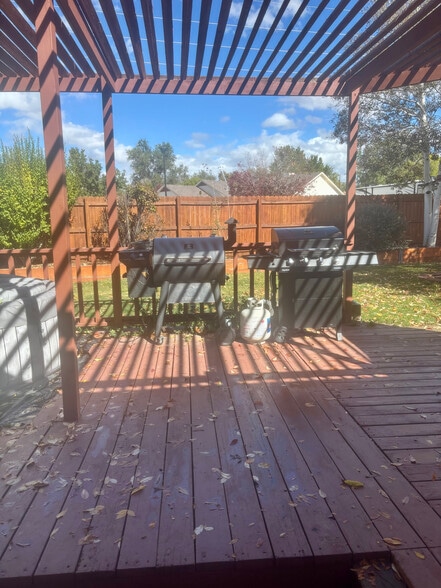 back deck - 2574 Silver Oak Ct