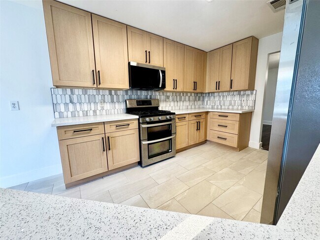 Building Photo - 19622 Sasquatch Dr