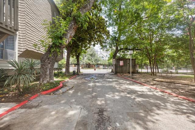 Building Photo - 4837 Cedar Springs Rd