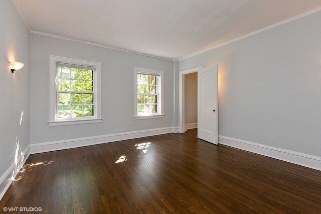 Building Photo - 2600 N Lakeview Ave