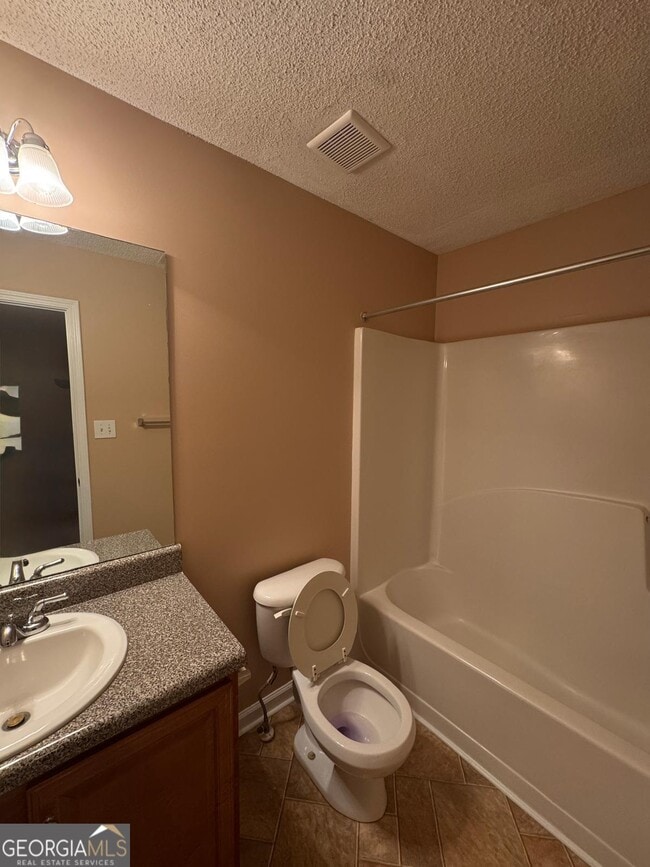 Building Photo - 4861 W Park Cir