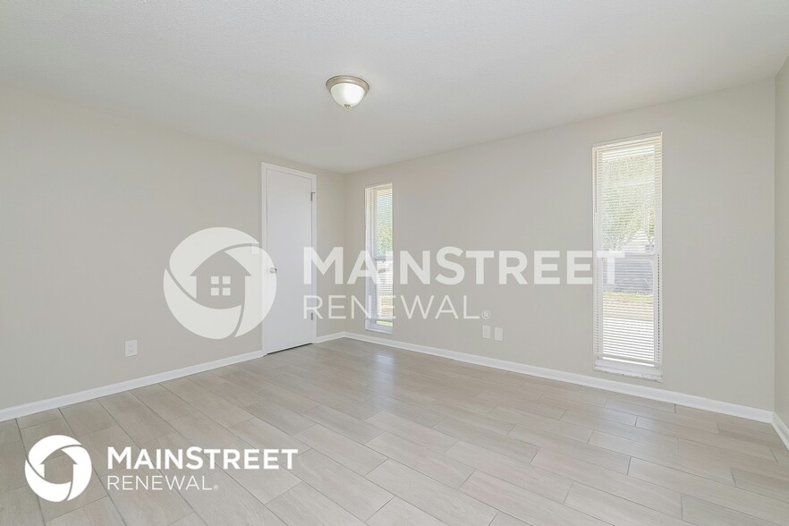 Building Photo - 9141 Haverford Ln