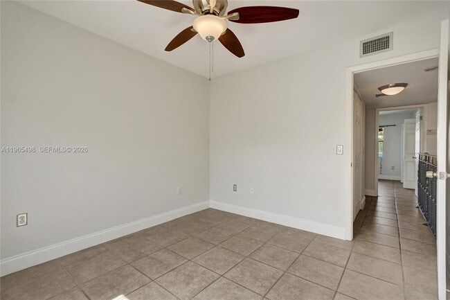 Building Photo - 4600 SW 67th Ave