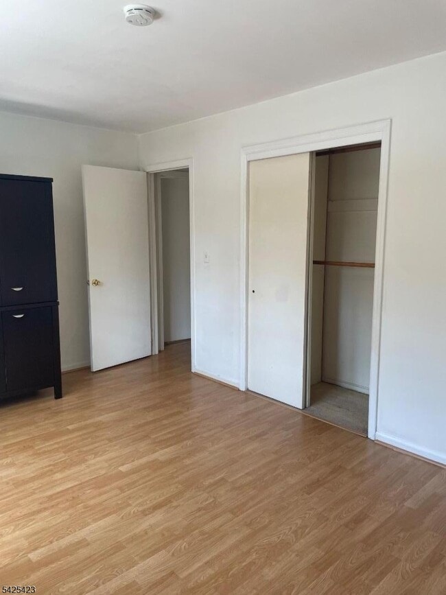 Building Photo - 107 Madison Ave