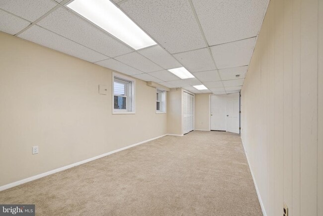 Building Photo - 1032 Pinecrest Dr