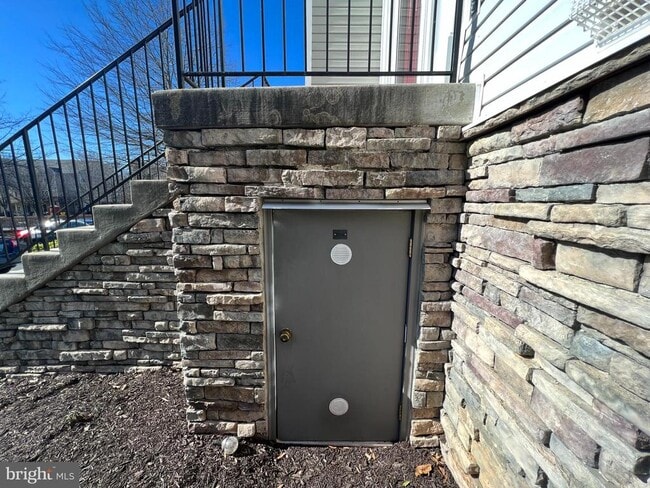Building Photo - 2724 Oak Leaf Ct