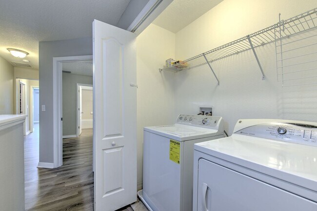 Building Photo - 5116 Bay Isle Cir