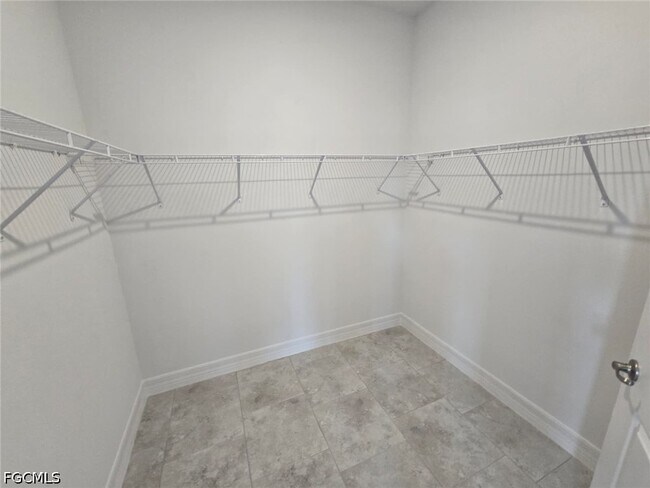 Building Photo - 1021 Alcalde St E