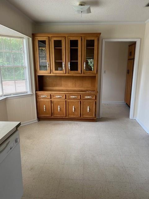 Building Photo - 6009 Glencrest Ct
