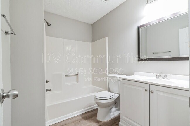 Building Photo - 1605 Sugar Plum Dr SW