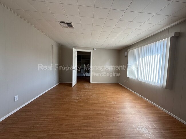 Building Photo - 4141 N 29th Ave