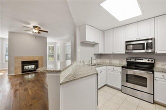 Building Photo - 123 McGill Park Ave NE