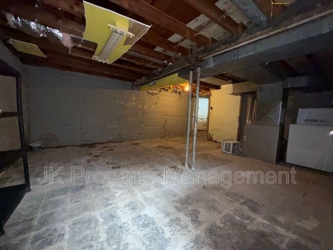 Building Photo - 3625 2nd Ave N