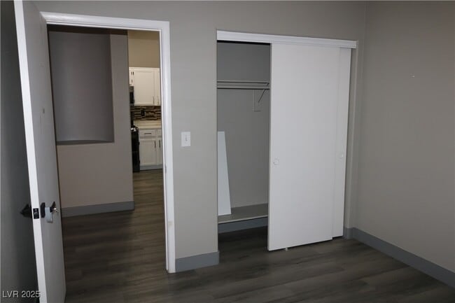 Building Photo - 2841 Dunstan Way
