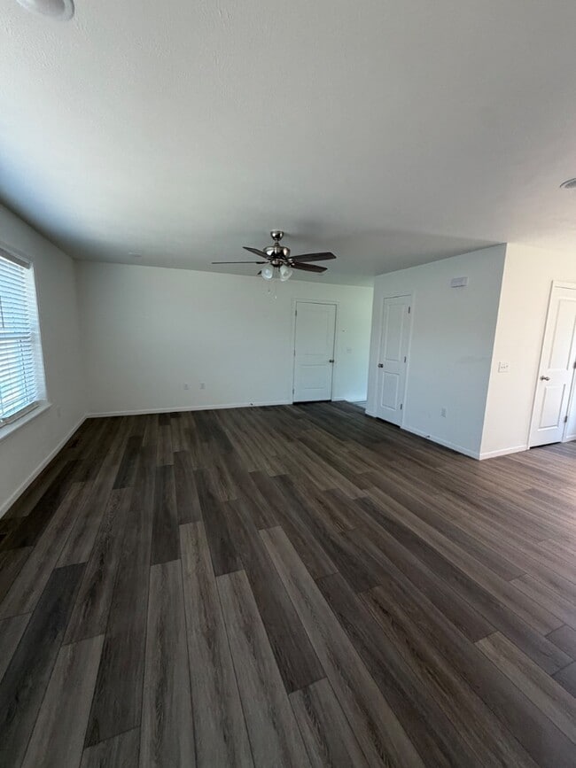 Building Photo - 188 E Sunset Cove Ln