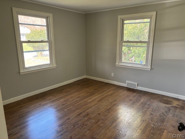 Building Photo - 206 Elmbrook Dr