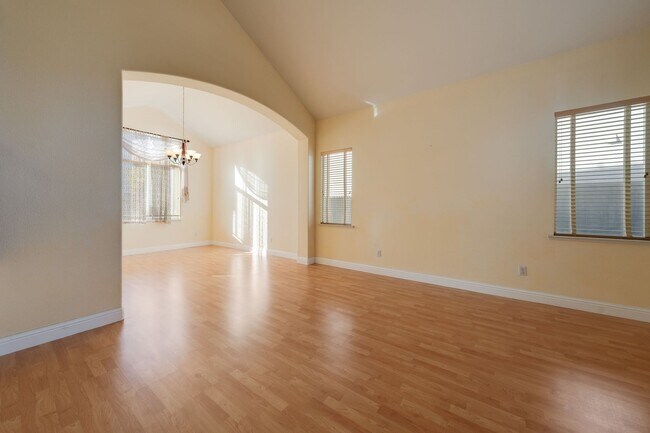 Building Photo - 9538 Fox Wind Ct