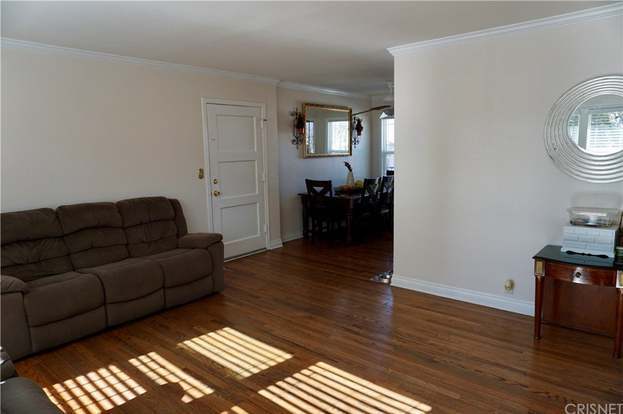 Building Photo - 4-3314 W 78th St