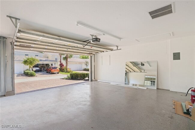 Building Photo - 14662 Escalante Way
