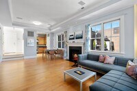 Building Photo - 17 Worcester Square