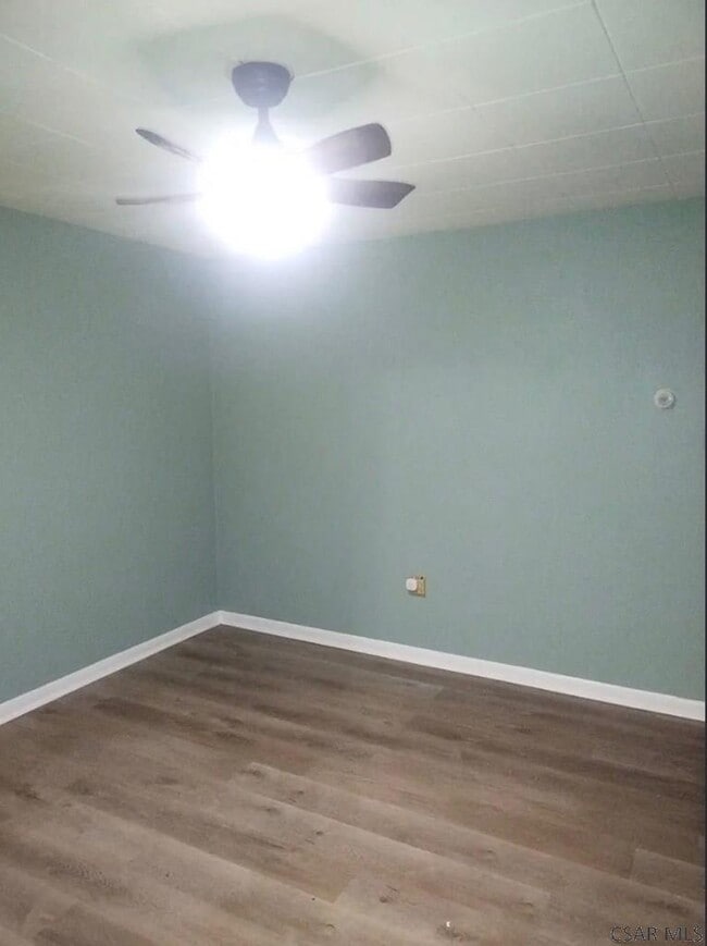 Building Photo - 444 Stone St