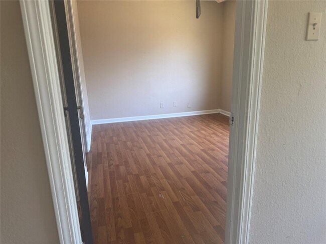 Building Photo - 11606 Castle Rock Ct