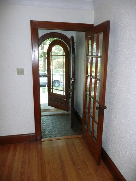 Building Photo - 3520 N Cramer St