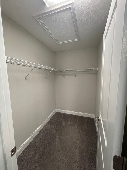 Building Photo - 3457 Medici Blvd