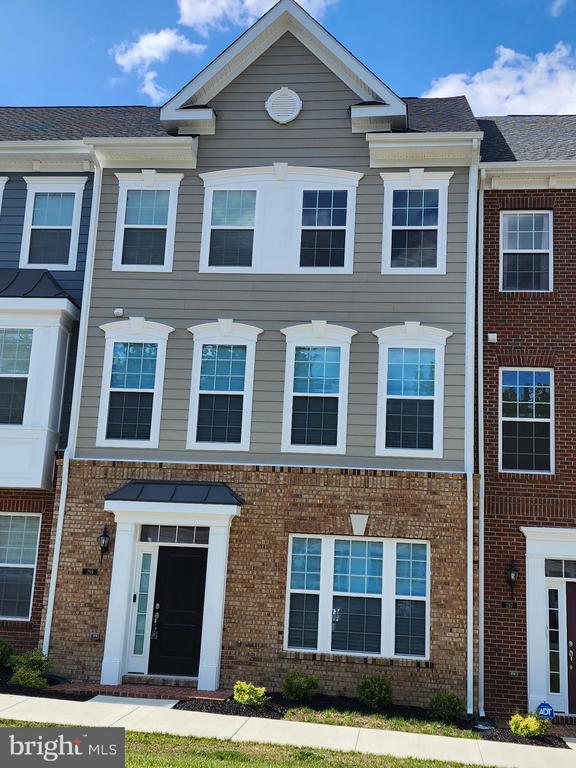 Building Photo - 299 Buckeye Cir