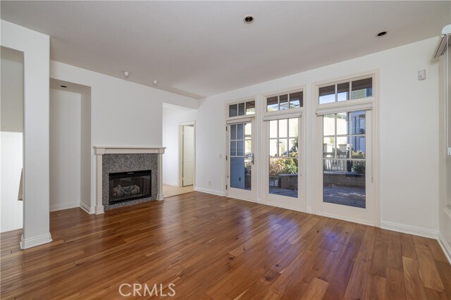 Building Photo - 2500 Bungalow Pl