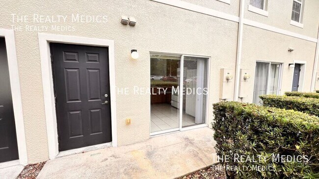 Building Photo - 10278 Regent Park Dr