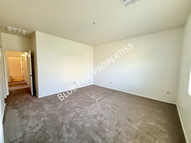 Building Photo - 6658 S Stone Fly Dr