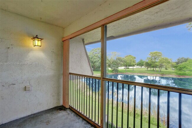 Building Photo - 3515 NW 94th Ave