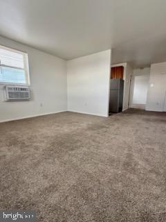 Building Photo - 425 Leaf Ave.