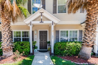 Building Photo - 1841 Lago Del Sur Drive