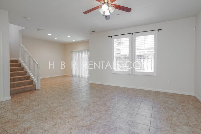Building Photo - Cambridge Place - Charming 3-Bedroom with ...