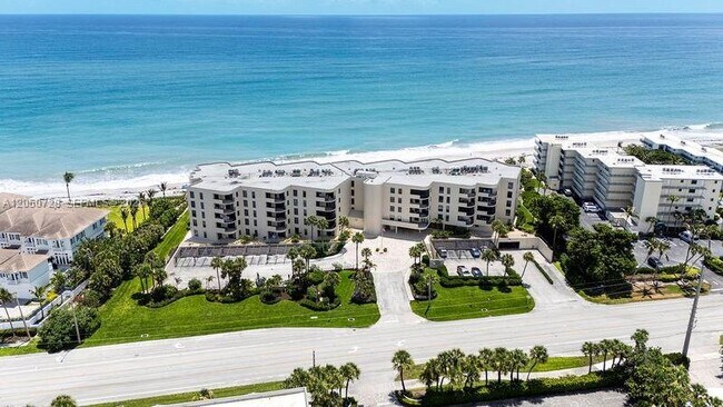 Building Photo - 4600 Jimmy Buffett Mem Hwy
