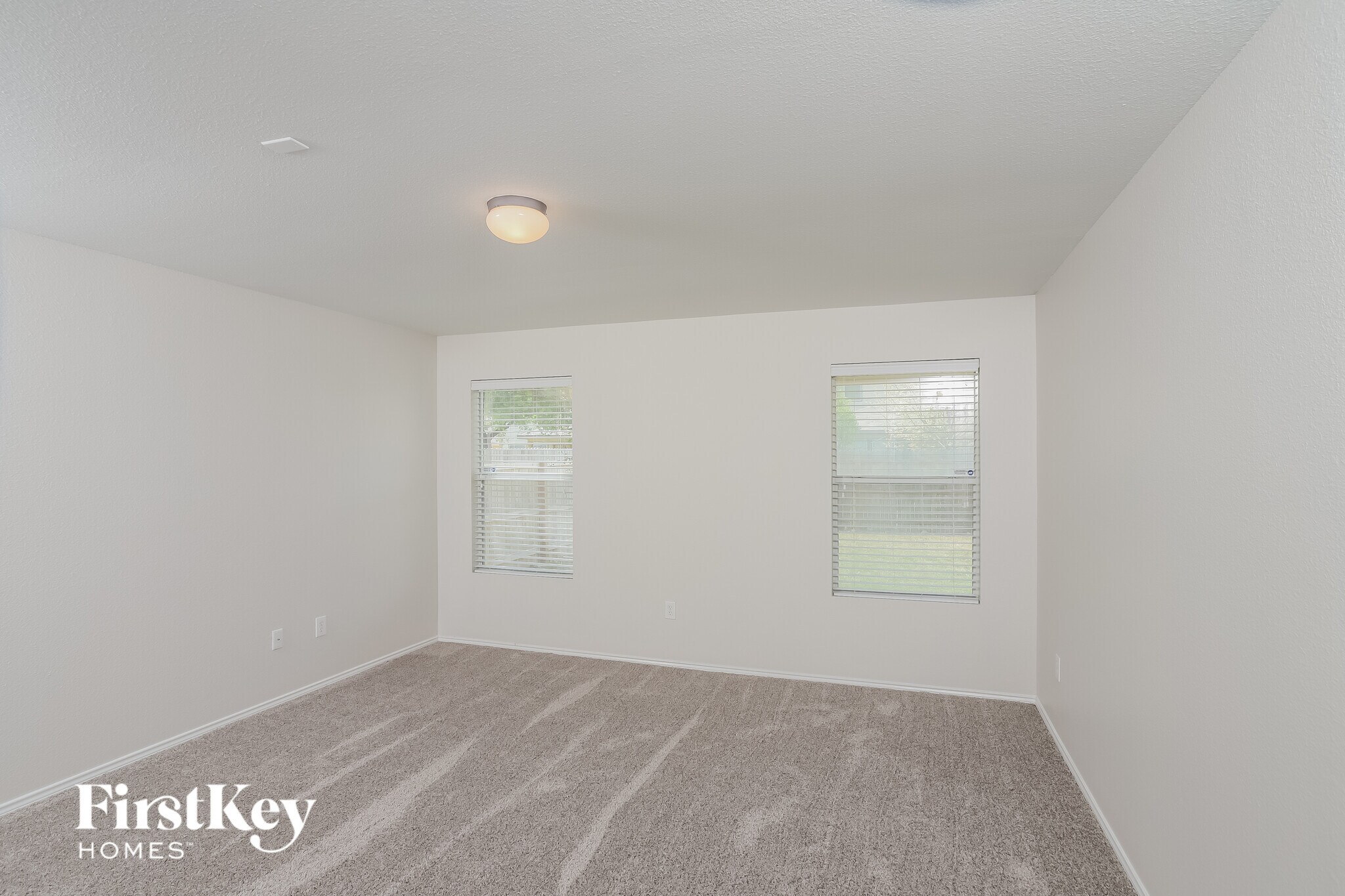 Building Photo - 8503 Silver Willow