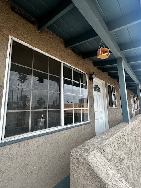 Building Photo - 10620 Downey Ave