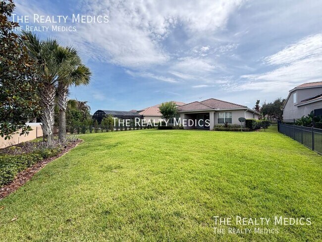 Building Photo - 11867 Padua Ln