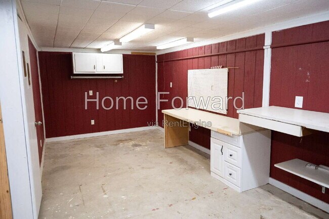Building Photo - 517 N 3rd St