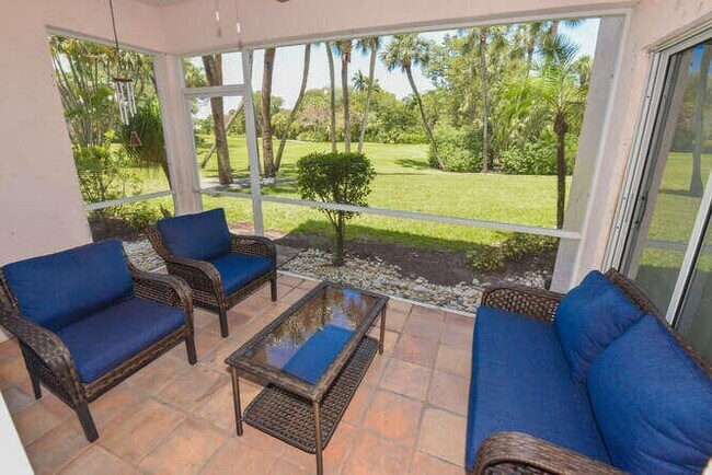 Building Photo - 4105 Fairway Dr N