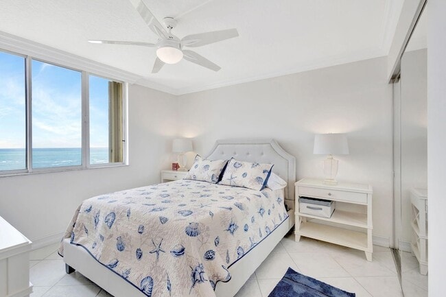 Building Photo - 300 Ocean Trail Way