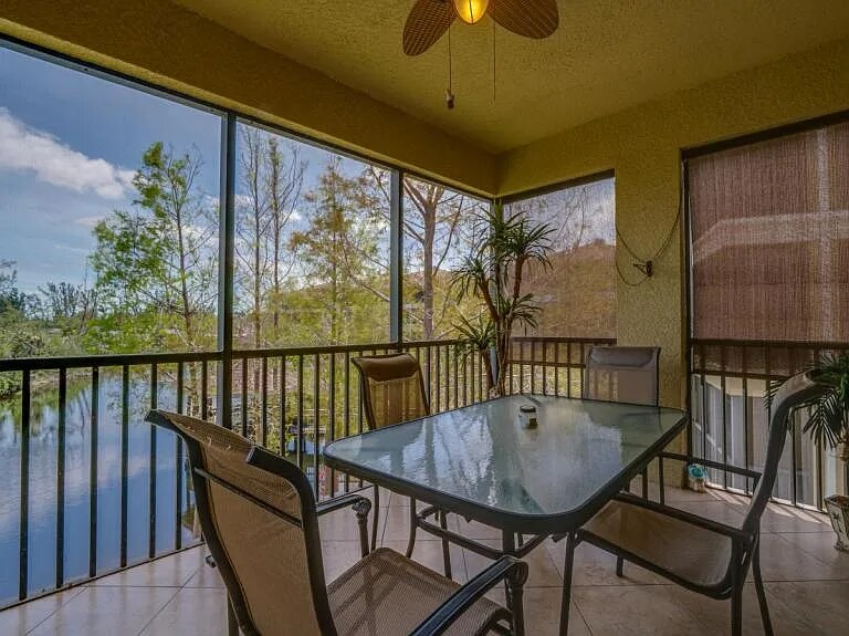 Building Photo - 10031 Lake Cove Dr