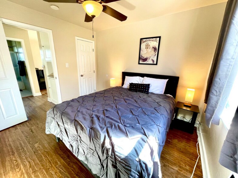 Building Photo - 4118 Gamma St