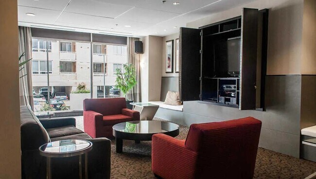 Building Photo - 800 4th St SW